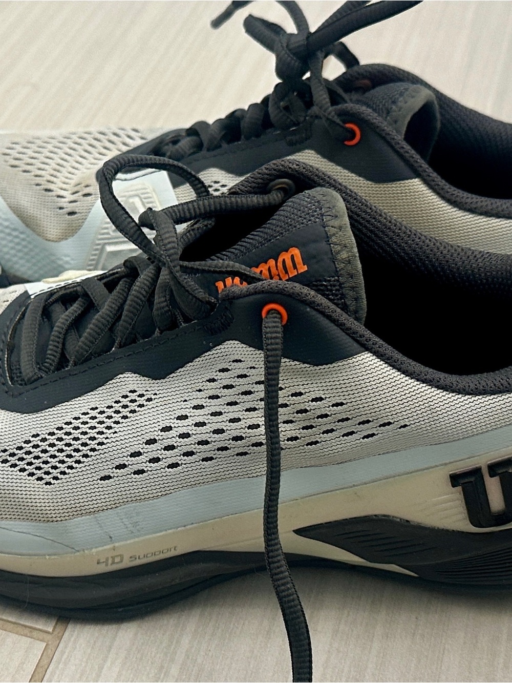 Wilson Shift Women’s court shoes